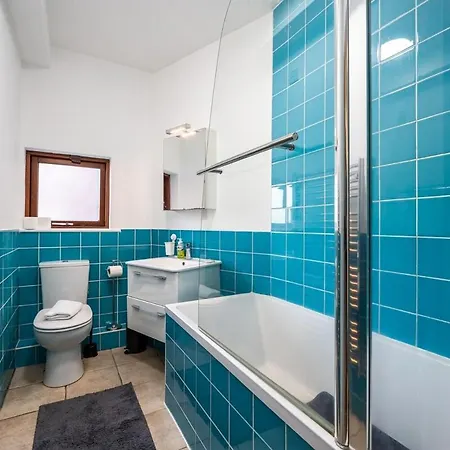 Apartmán Chic 2bed With Canal Views-15 Min To Kilmainham Gaol Dublin